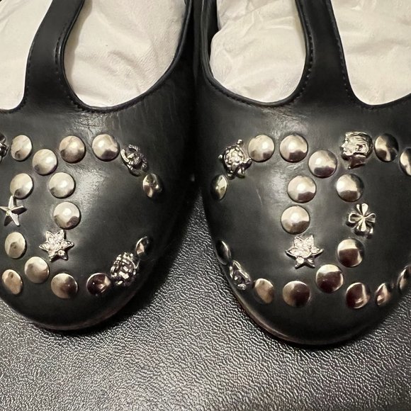 ❗️SOLD ❗️CHANEL Lucky Charms T-Strap Pumps Sz38 - Picture 8 of 9